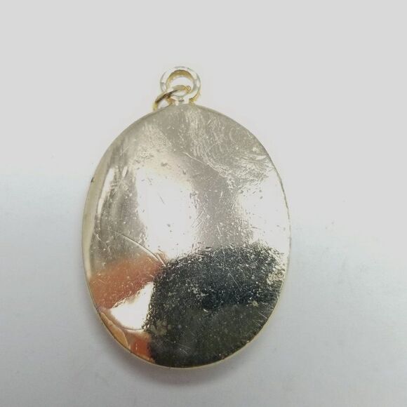 Vintage Cameo Pendant, Gold Tone Frame, Pink White Lady Portrait, Estate - Picture 3 of 5